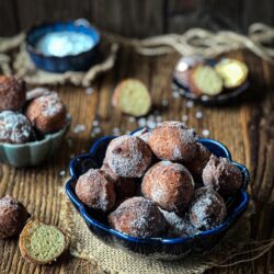 Mini pączki z ricotty